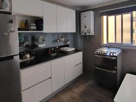 Departamento 3 ambientes con 2 baños