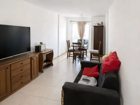 Nicolás Avellaneda 300