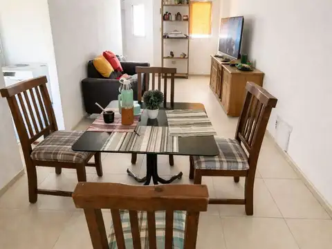 VENTA DEPTO 2 DORM EN ALBERDI EXCELENTE UBICACIÓN