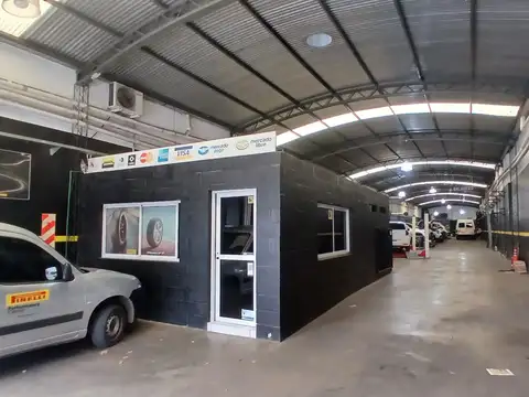 Avenida Juan De Garay 2300