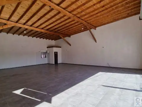 ¡Local en alquiler! EXCELENTE UBICACIÓN! a Metros de Colectora de la Panamericana Ramal Pilar