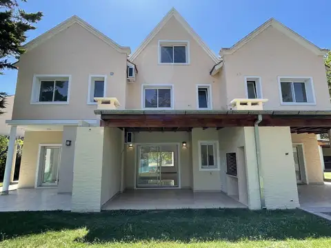 Casa en Venta de 3 dormitorios