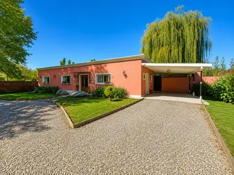 Casa en Venta, Barrio La Arbolada de Capilla del señor- Exaltacion de la Cruz.-