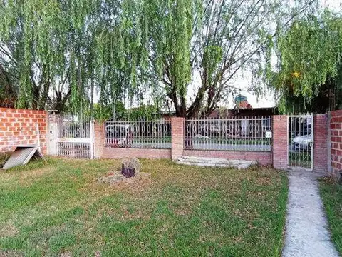 Casa en Venta con 1 cochera