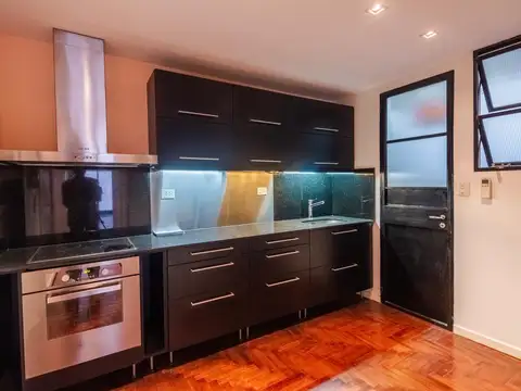 Departamento. Venta. 3 ambientes. Semipiso Luminoso con Vista a Pulmón Verde | Recoleta