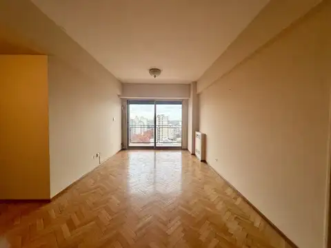 Departamento en Alquiler en Caseros, $ 800.000