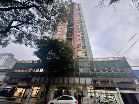 Av. Urquiza 4700, Piso 12