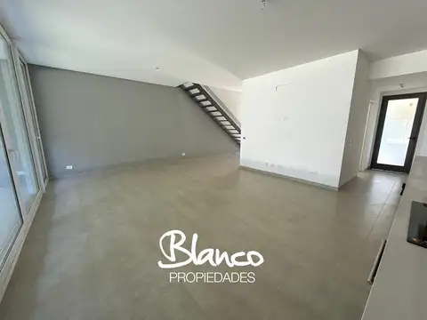 Departamento 5 ambientes con 5 baños