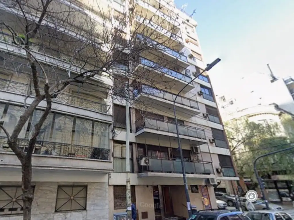 Paraguay 2396, Piso 9° A esquina Larrea , CABA