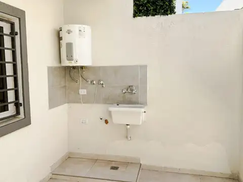 Departamento en Alquiler en Villa Lynch, $ 520.000