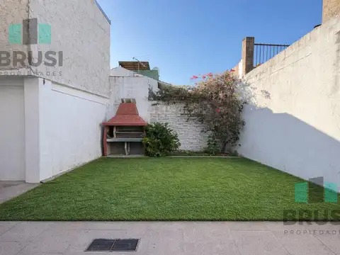 VENTA DEPARTAMENTO PH 3 AMBIENTES CON COCHERA Y PATIO - TEMPERLEY