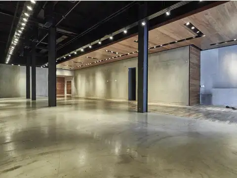 Local en Alquiler 50 años