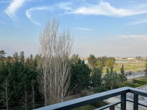 En venta 3 ambientes en esquina con vista al lago en Zerena 2, El Palmar, Nordelta