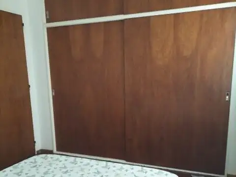 San Lorenzo 2861 , Piso 1