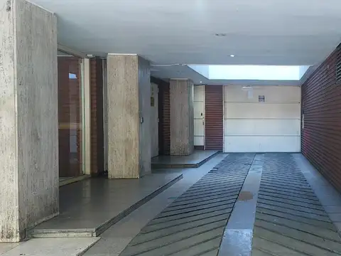 Avenida Luis María Campos 1000