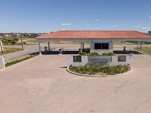 Hermoso lote a la laguna en venta en Magallanes, Pueblos del Plata Hudson
