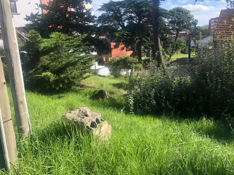 Terreno en Venta 30  mts Fondo