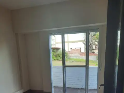 Departamento en venta - 1 Dormitorio 1 Baño - Villa Gesell