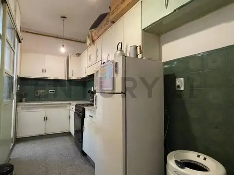 VENTA DEPARTAMENTO 4 AMBIENTES SEMIPISO, APTO PROFESIONAL