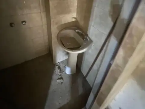 Local - Alquiler - Argentina, La Matanza - ANDRADE  5965