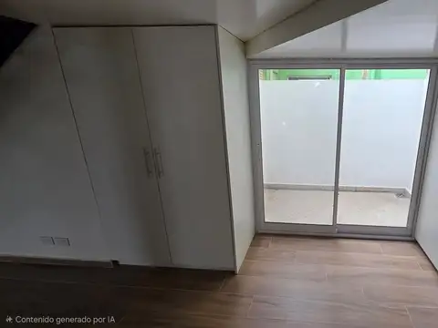 Depto Tipo Casa en Venta 63 años