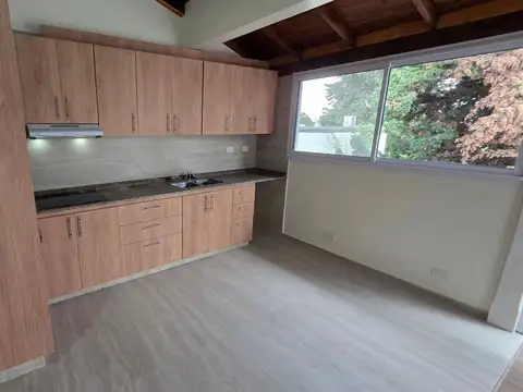 Depto Tipo Casa en Venta de 1 dormitorio