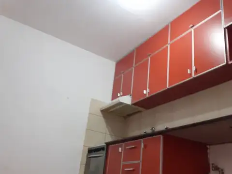 Depto Tipo Casa 2 ambientes con 1 baño