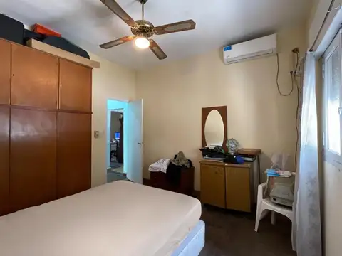 Venta Casa 3 Amb, El Palomar, Con Patio