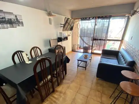 La Rioja 1800, Piso 10