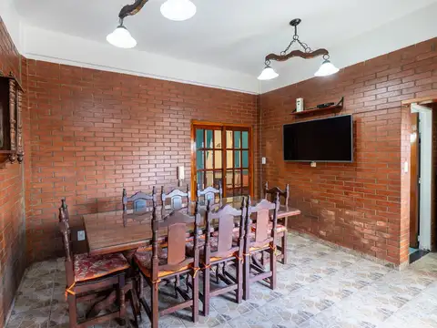 Depto Tipo Casa en Venta de 4 ambientes