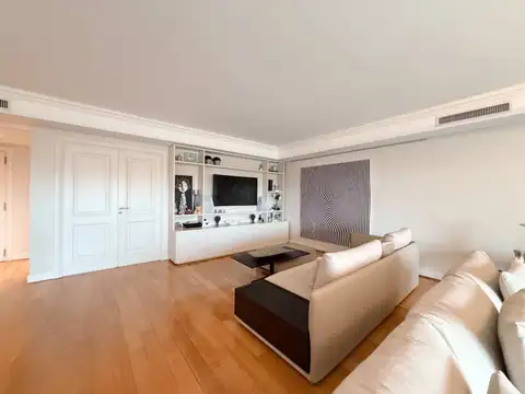 Departamento 5 ambientes con 4 baños