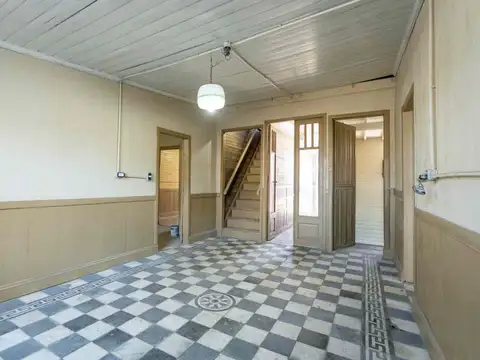 CASA EN VENTA EN BERISSO