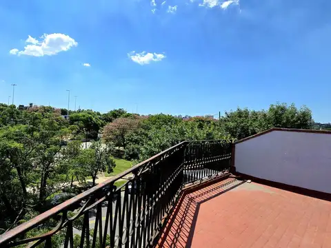 Casa en Venta en Flores, CABA