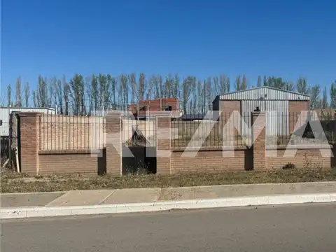 Lote con Galpon ,  Catriel, Rio negro