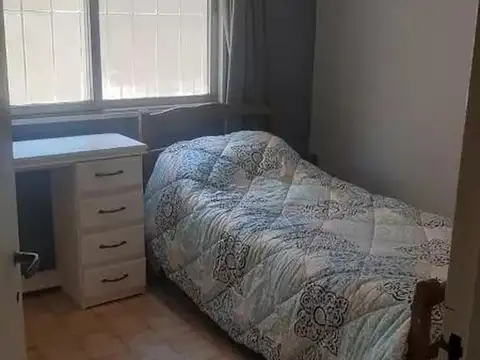 Casa en venta - 4 Dormitorios 2 Baños - Cochera - 400Mts2 - Las Toninas