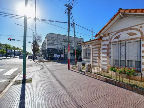 Horacio Cestino esquina Eva Perón 500