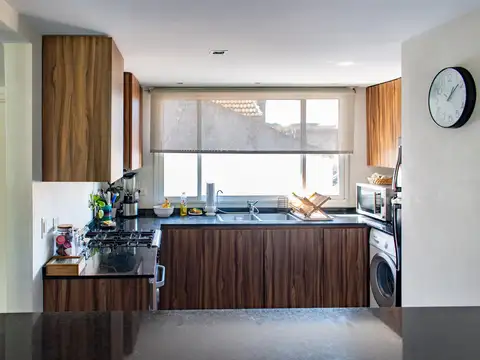 ALQUILER DPTO 3 AMB CON BALCON Y ESPACIO GUARDACOCHE EN SAN ISIDRO
