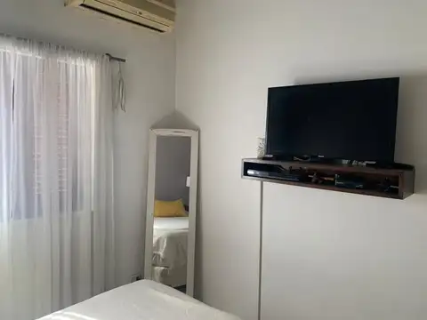 Depto Tipo Casa en Venta con 2 cocheras