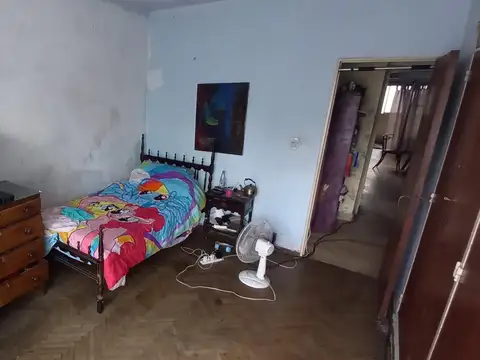 Depto Tipo Casa en Venta 40 años