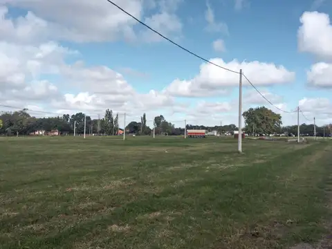 Terreno de 255m² en Villa Mugueta con entorno consolidado