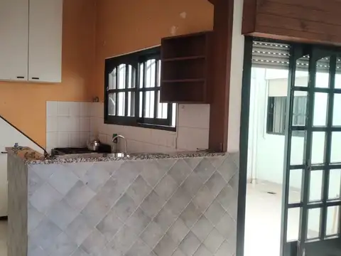 Depto Tipo Casa en Venta de 3 ambientes