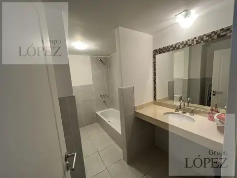 Departamento en Alquiler Temporal con 2 cocheras