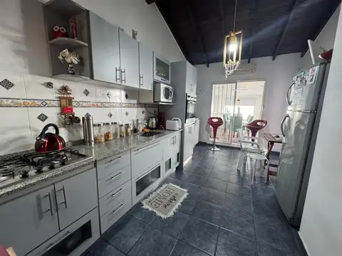 Casa en Venta en Castelar Norte, USD 135.000