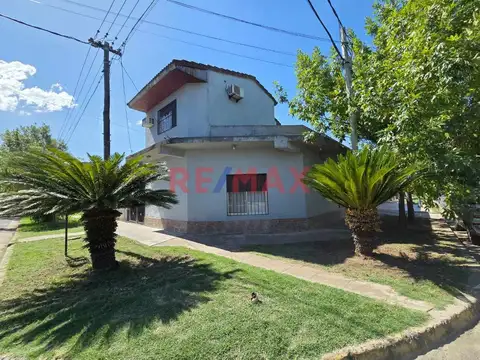 Depto Tipo Casa en Venta con 1 cocheras