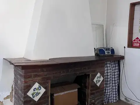 Casa 3 ambientes con 1 baño