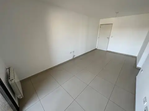 Departamento en Alquiler en Manantiales, $ 650.000