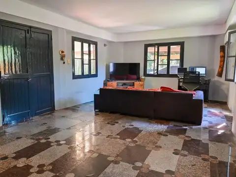 Casa en Alquiler de 4 dormitorios