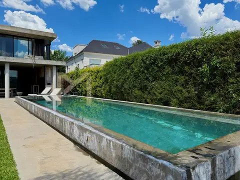 Casa en Alquiler de 3 dormitorios