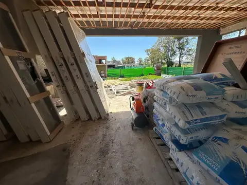 Casa en Venta en Pilar Del Este, USD 195.000