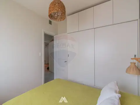 CASA PH EN VENTA - POCITOS 2 DORMITORIOS